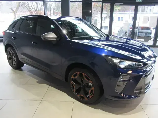 Gebraucht Cupra Terramar 204 PS (150 kW) 2025 Blau SUV