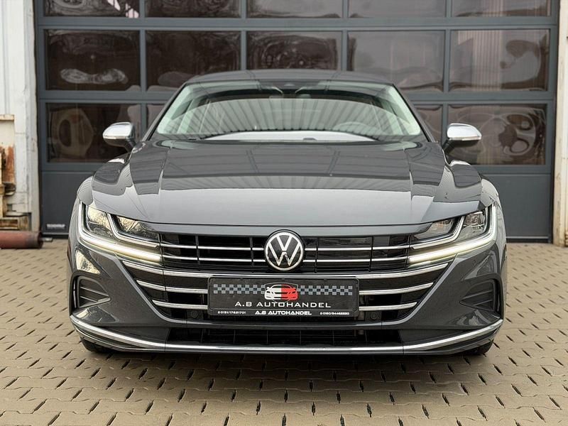 Gebraucht VW Arteon Elegance 218 PS (160 kW) 2021 Grau Kombi