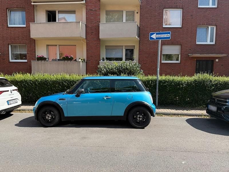 Gebraucht Mini Cooper 90 PS (66 kW) 2005 Blau Kleinwagen