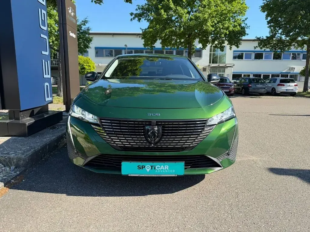 Gebraucht Peugeot 308 Allure 181 PS (133 kW) 2022 Grün Limousine