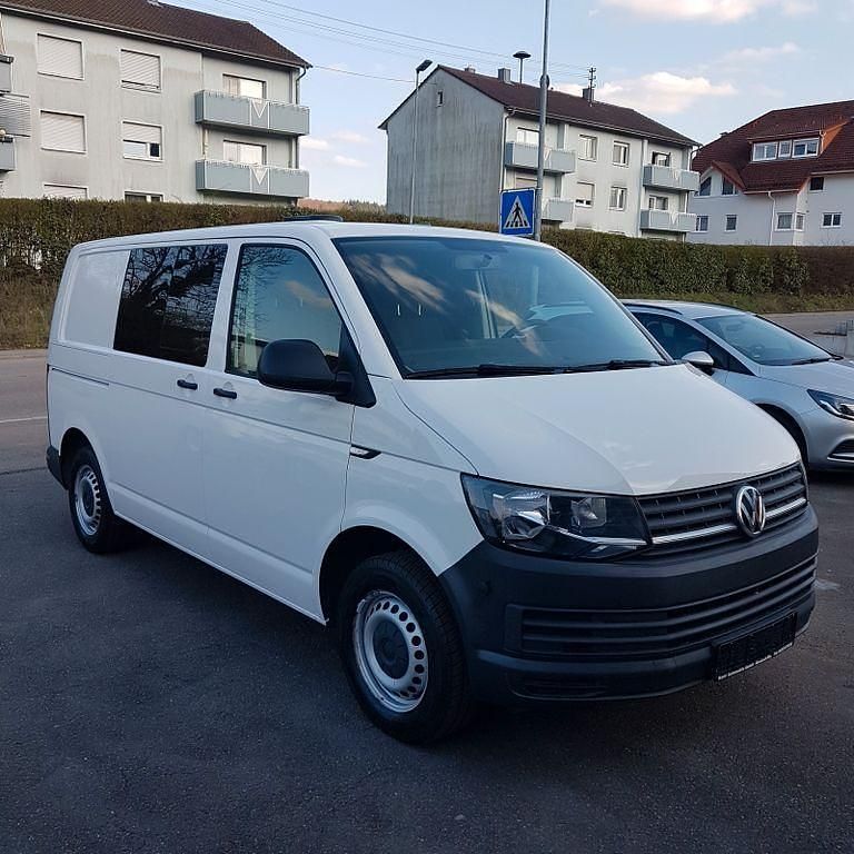 Second-hand VW T6 102 CP (75 kW) 2017 Alb Van