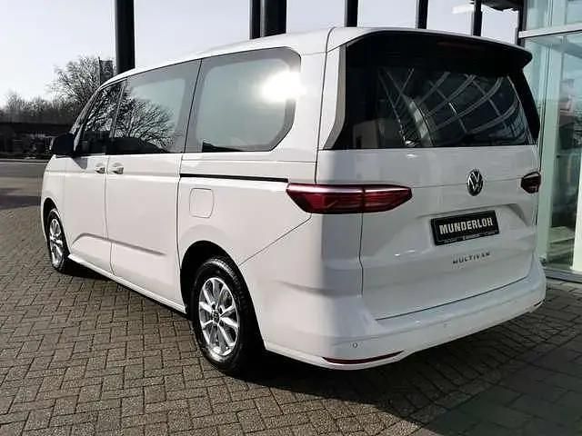 Used VW Multivan 150 HP (110 kW) 2022 White Minivan