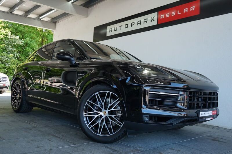 Schwarz Gebraucht 2024 Porsche Cayenne SUV | 107.880 € (Guter Preis) - Bild 1/4