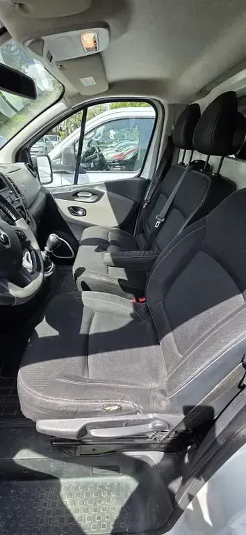 Usata Renault Trafic 121 CV (88 kW) 2017 Nero Monovolume
