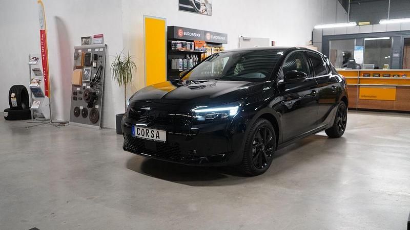 Gebraucht Opel Corsa 136 PS (100 kW) 2025 Schwarz Limousine
