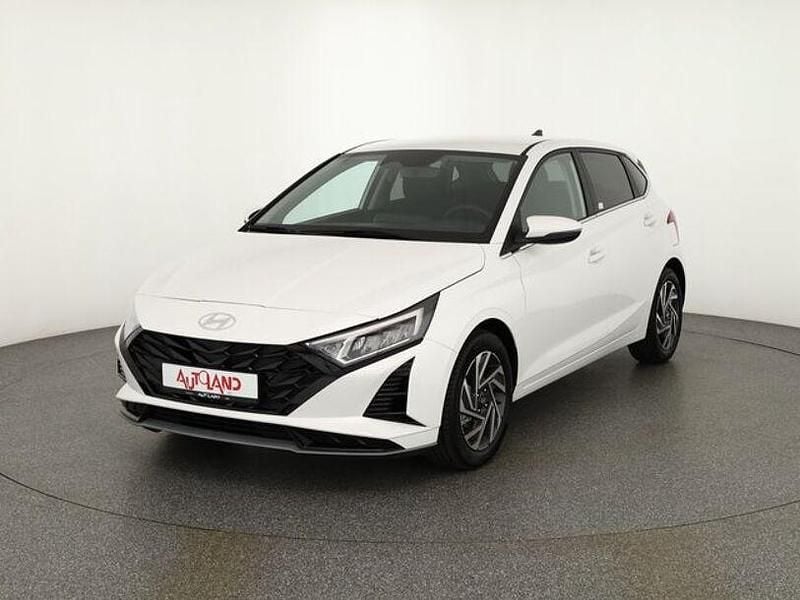 Neu Hyundai i20 79 PS (58 kW) 2025 Weiß Limousine