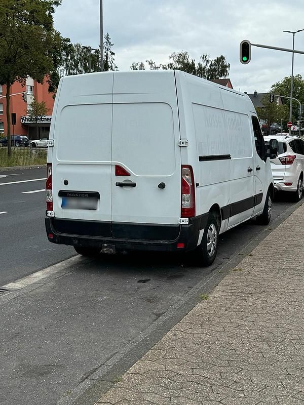 Gebraucht Renault Master 125 PS (91 kW) 2011 Weiß Van / Kleinbus