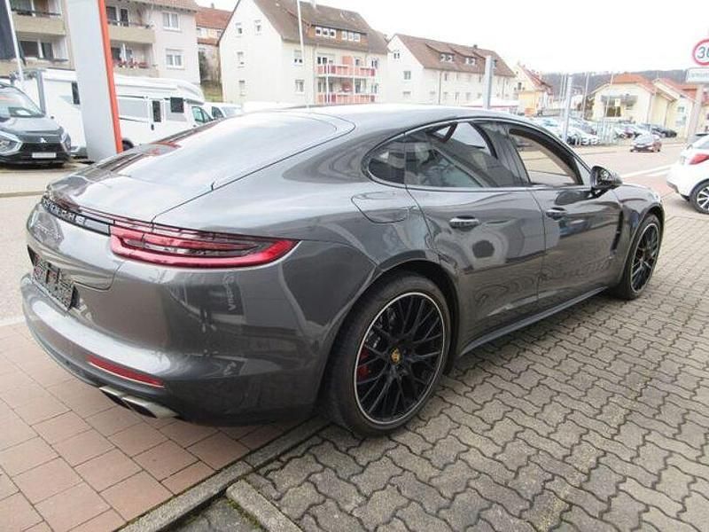 Gebraucht Porsche Panamera 549 PS (403 kW) 2017 Andere Limousine