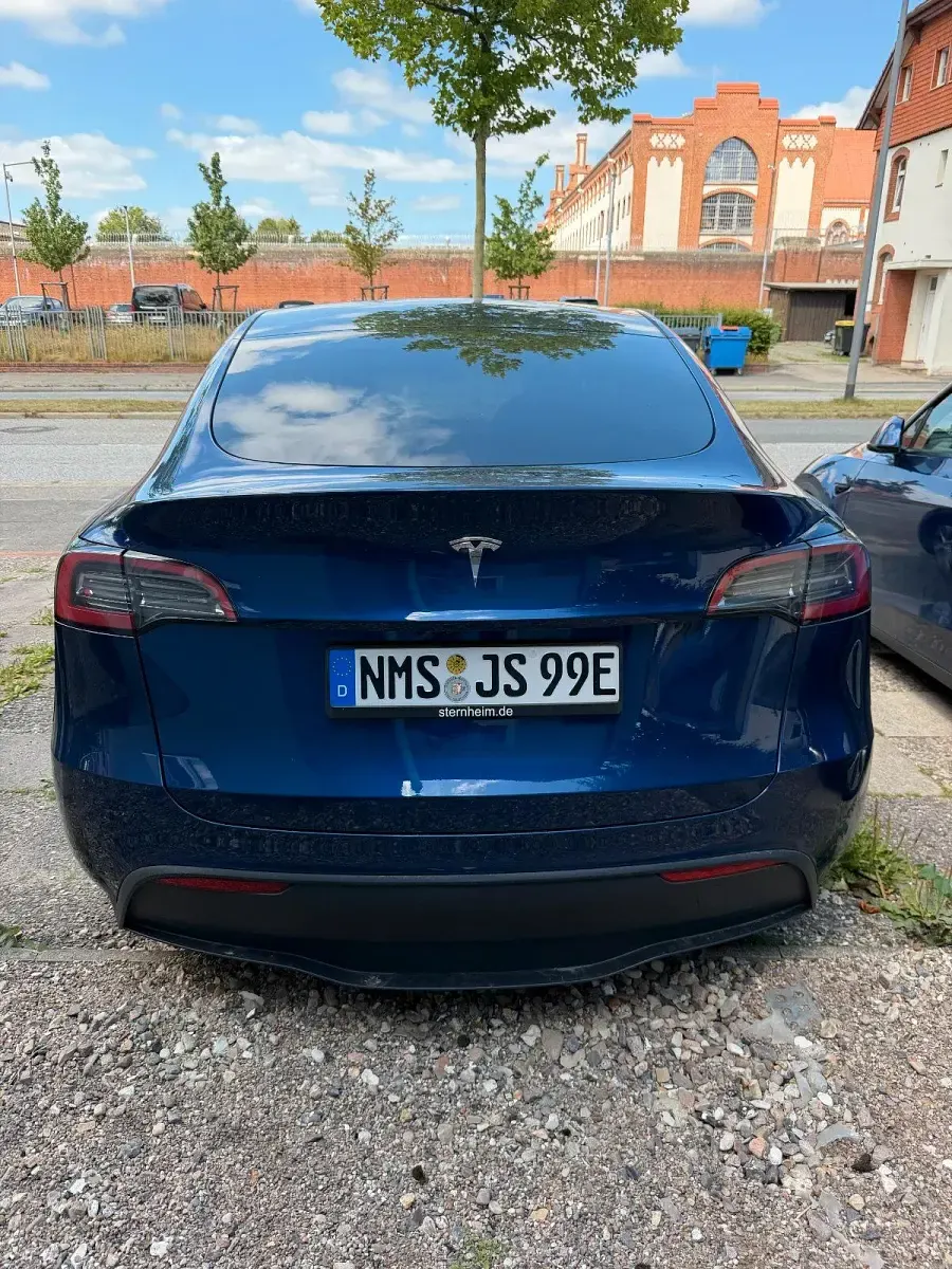 Gebraucht Tesla Model Y RWD 250 kW (340 PS) 2024 Blau SUV