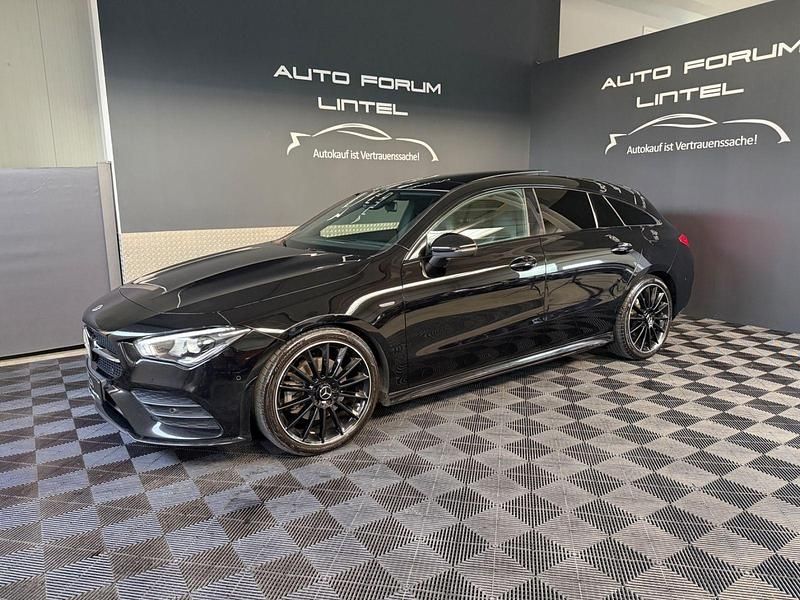 Gebraucht Mercedes CLA220 AMG line 190 PS (139 kW) 2021 Nachtschwarz  unilack Limousine