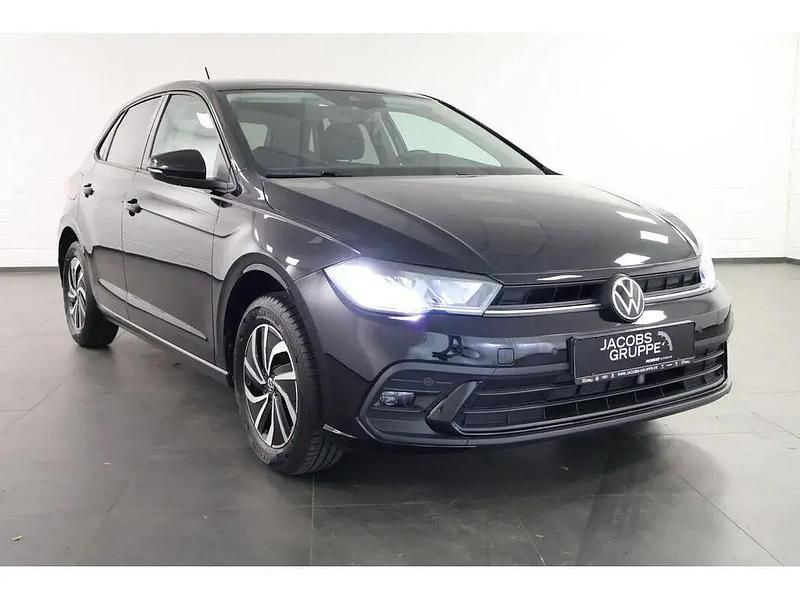 Używany VW Polo Basis 80 KM (58 kW) 2025 Czarny Hatchback