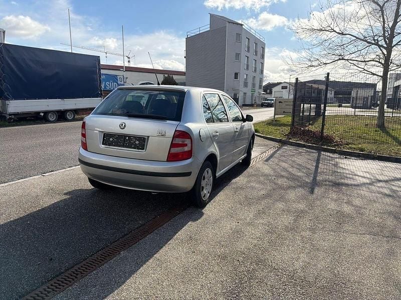 Gebraucht Skoda Fabia Ambiente 75 PS (55 kW) 2007 Grau Limousine