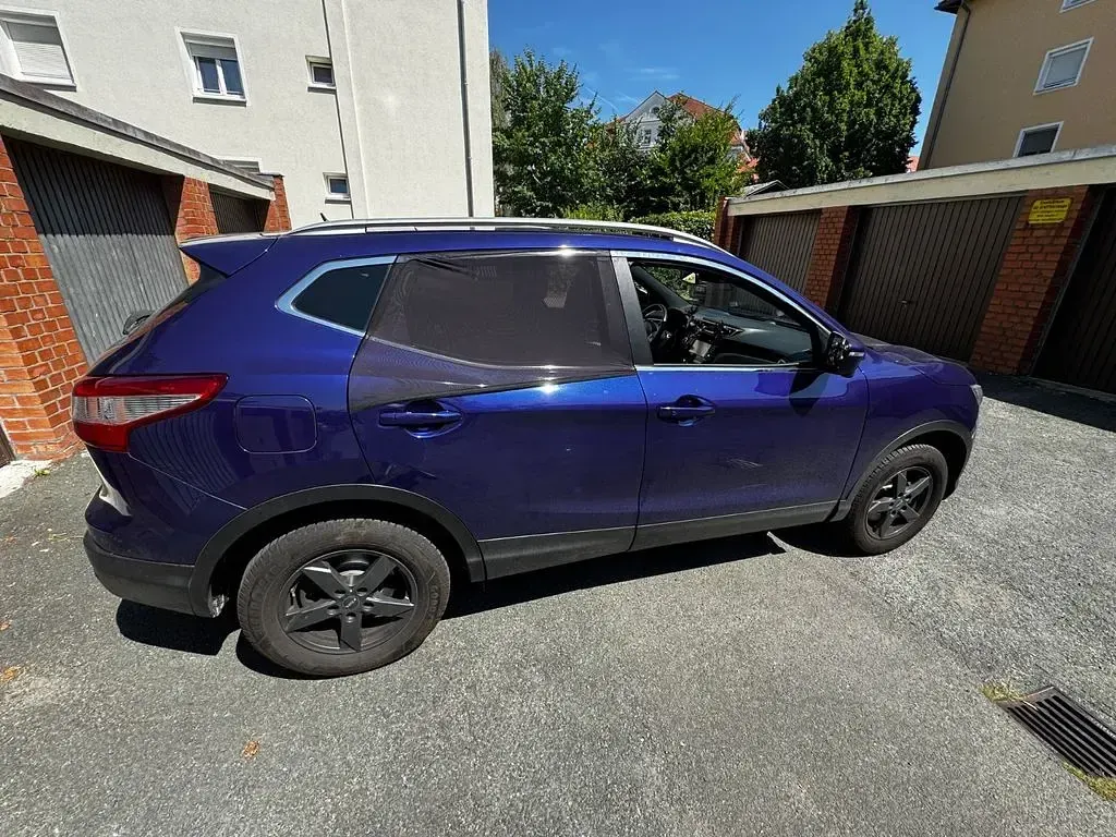 Gebraucht Nissan Qashqai 360º 116 PS (85 kW) 2015 Blau SUV