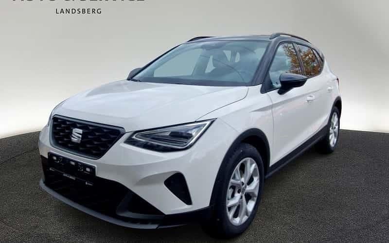 Weiß Neu 2025 Seat Arona FR SUV | 28.890 € (Fairer Preis) - Bild 1/4