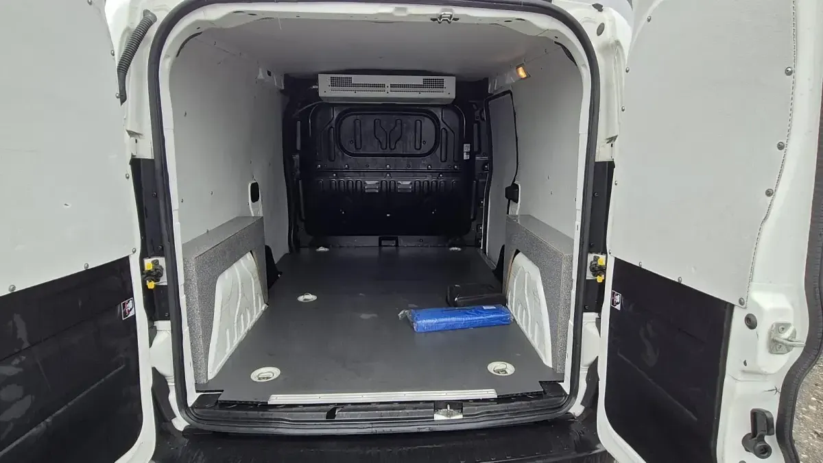 Usata Fiat Doblò 100 CV (73 kW) 2019 Bianco Monovolume