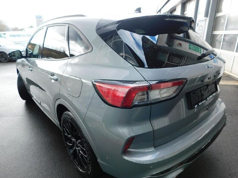 Usata Ford Kuga ST-Line X 150 CV (110 kW) 2024 Argento SUV