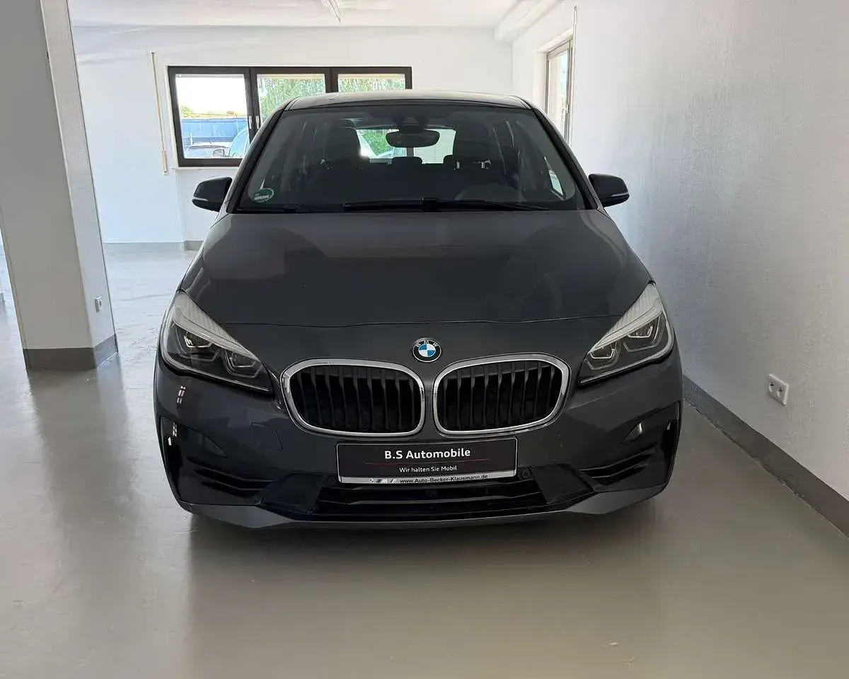 Brugt BMW 218 Advantage 140 HK (102 kW) 2019 Grå MPV