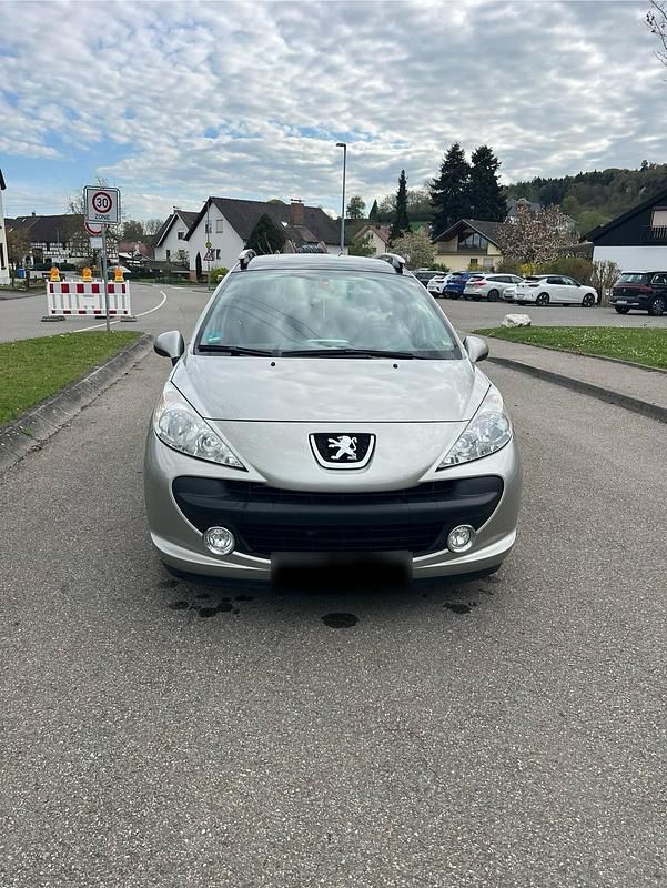 Gebraucht Peugeot 207 95 PS (69 kW) 2009 Grau Kombi