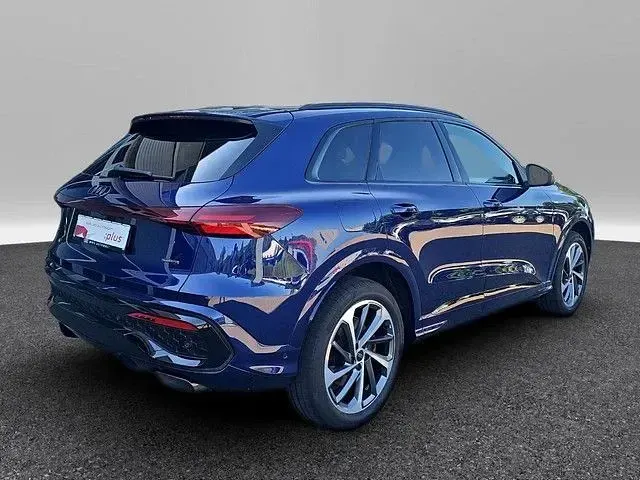 Gebraucht Audi Q5 Sport 204 PS (150 kW) 2025 Blau SUV