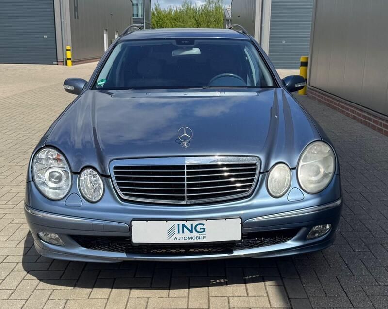 Blau Gebraucht 2003 Mercedes E200 Kombi | 2.899 € (Fairer Preis) - Bild 1/4