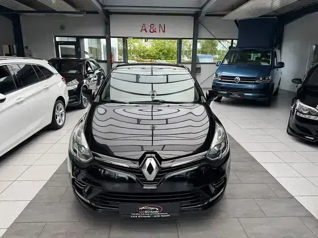 Gebraucht Renault Clio IV Initiale Paris 73 PS (53 kW) 2017 Schwarz Limousine