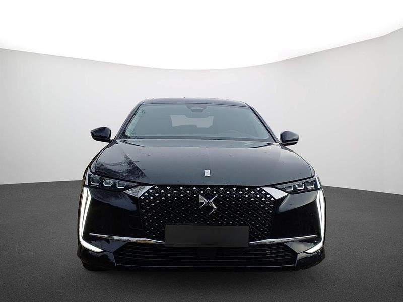 Gebraucht DS Automobiles DS4 Opera 131 PS (96 kW) 2023 Lackierung schwarz perla nera/typ aussenverkleidung metalliclackierung Limousine