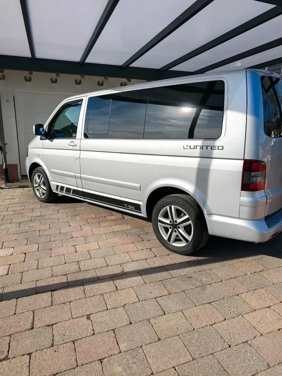 Gebraucht VW Multivan 175 PS (128 kW) 2008 Silber Van / Kleinbus