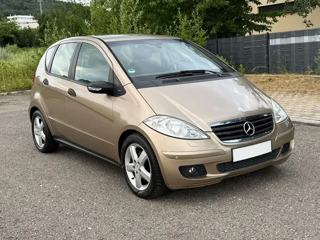 Gebraucht Mercedes A160 82 PS (60 kW) 2005 Gold Limousine