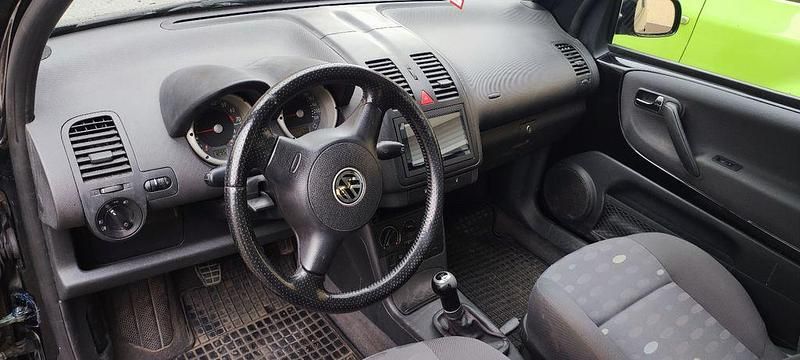 Gebraucht VW Lupo Basis 75 PS (55 kW) 2003 Schwarz Kleinwagen