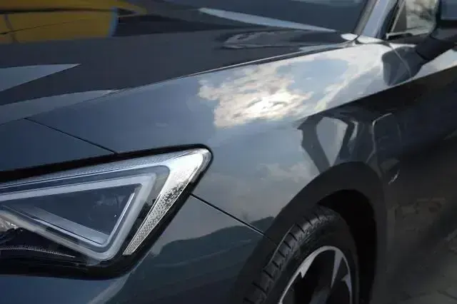 Gebraucht Cupra Leon 204 PS (150 kW) 2024 Magnetic tech (metallic) Limousine