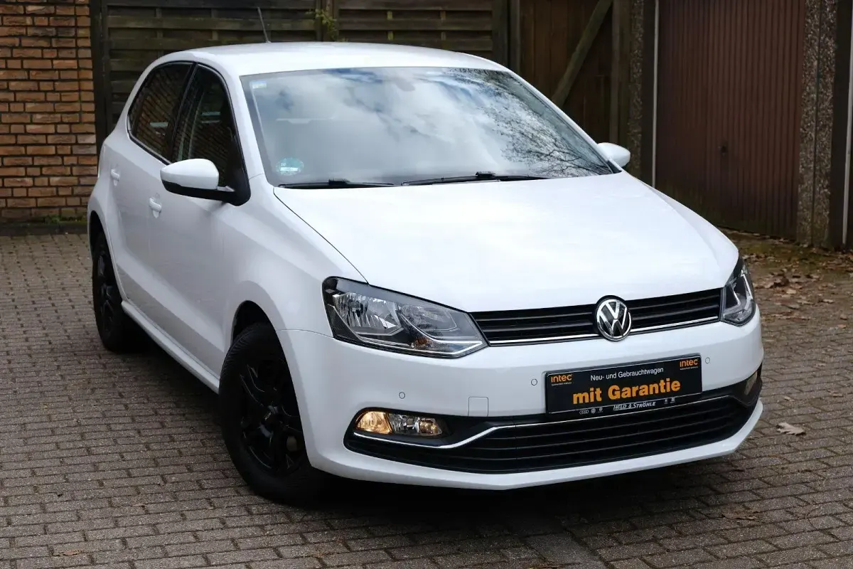 Usata VW Polo 90 CV (66 kW) 2016 Bianco Utilitaria