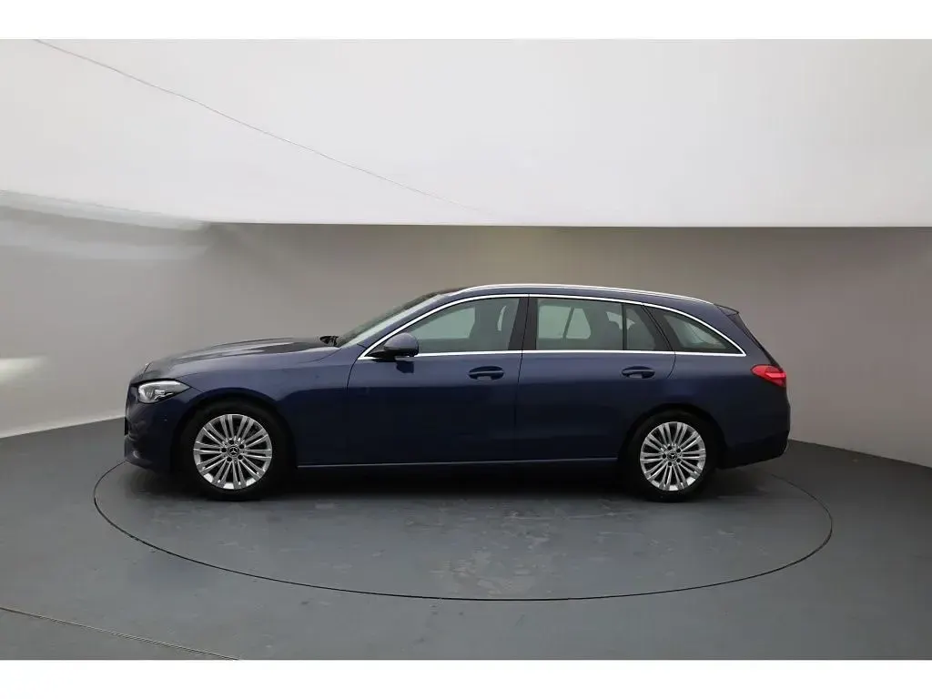 Gebraucht Mercedes C180 Avantgarde 170 PS (125 kW) 2025 Metalliclack sodalithblau Kombi