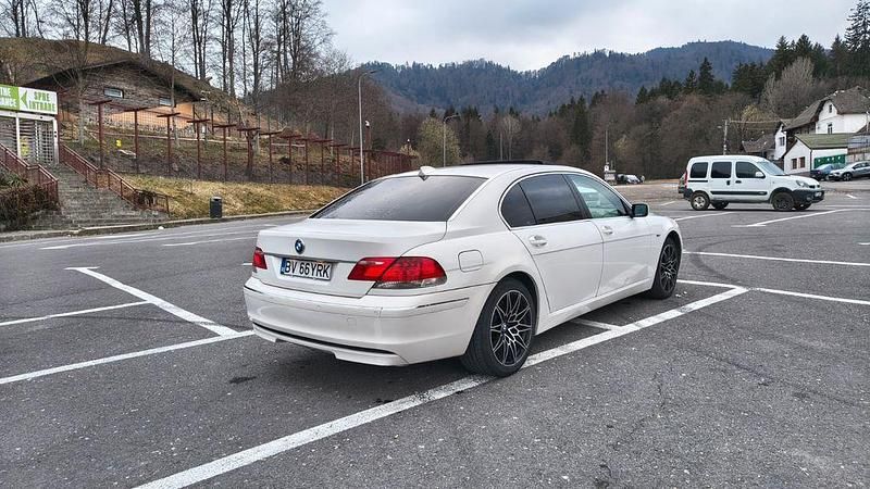 Gebraucht BMW 730L 258 PS (189 kW) 2008 Weiß Limousine