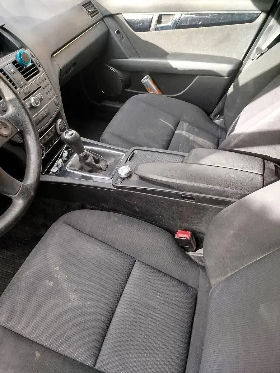 Gebraucht Mercedes C200 136 PS (100 kW) 2010 Silber Kombi