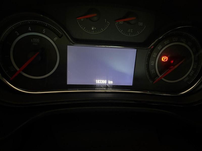 Gebraucht Opel Insignia 170 PS (125 kW) 2016 Weiß Kombi