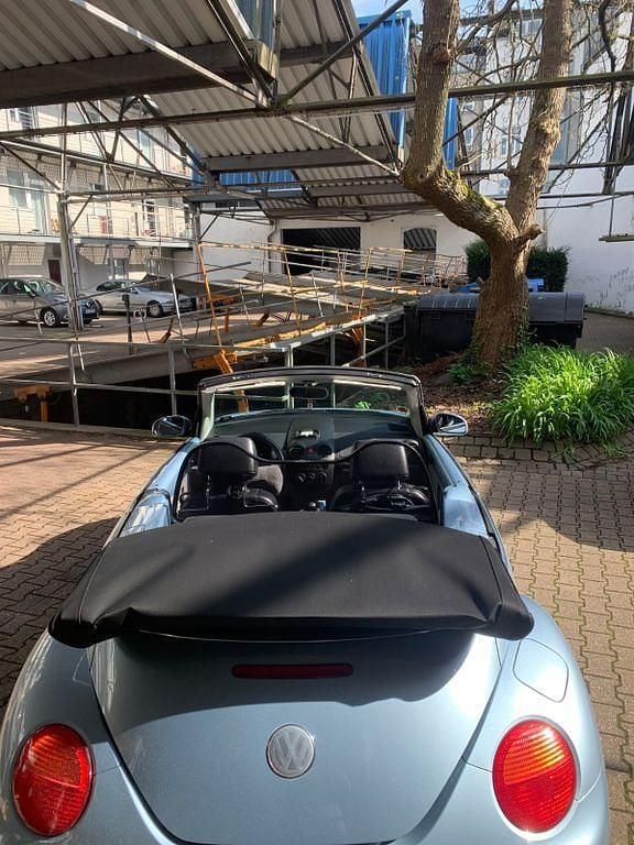 Gebraucht VW Beetle Cabriolet 150 PS (110 kW) 2004 Blau Cabrio