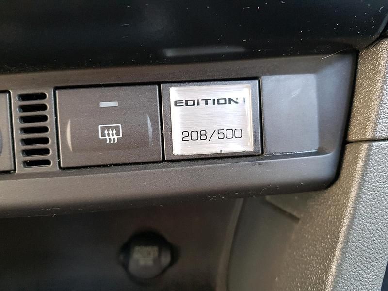 Blau Gebraucht 2006 Ford Focus Limousine | 2.500 € (Teuer) - Bild 1/4