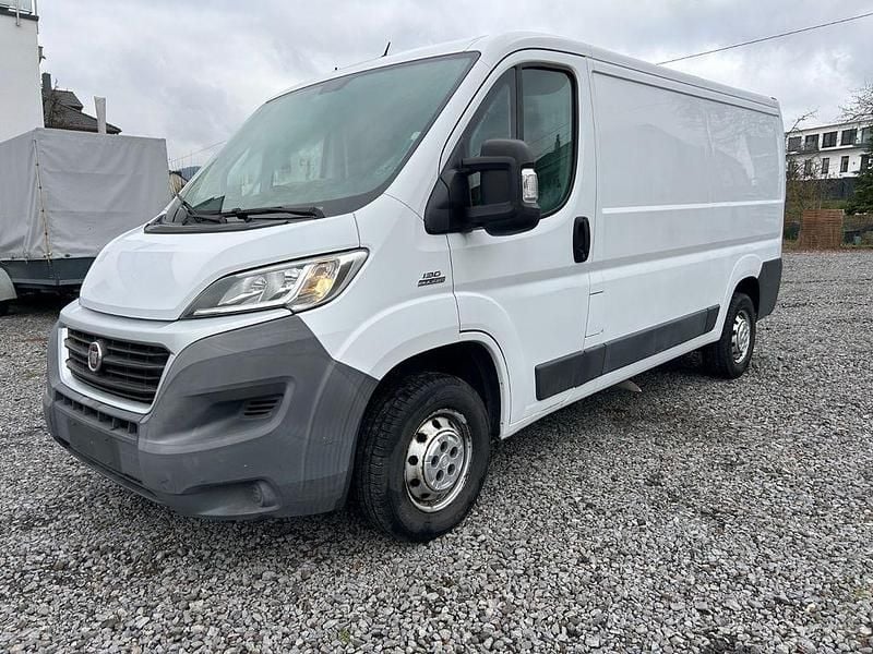 Gebraucht Fiat Ducato 131 PS (96 kW) 2015 Weiß Van