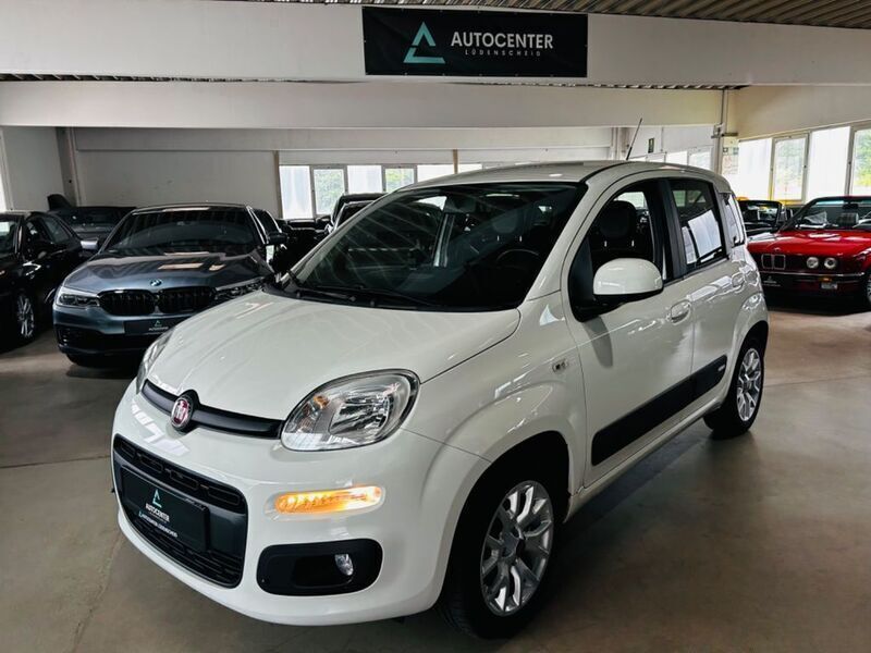 Weiß Gebraucht 2018 Fiat Panda Lounge Kleinwagen | 7.990 € (Guter Preis) - Bild 1/4