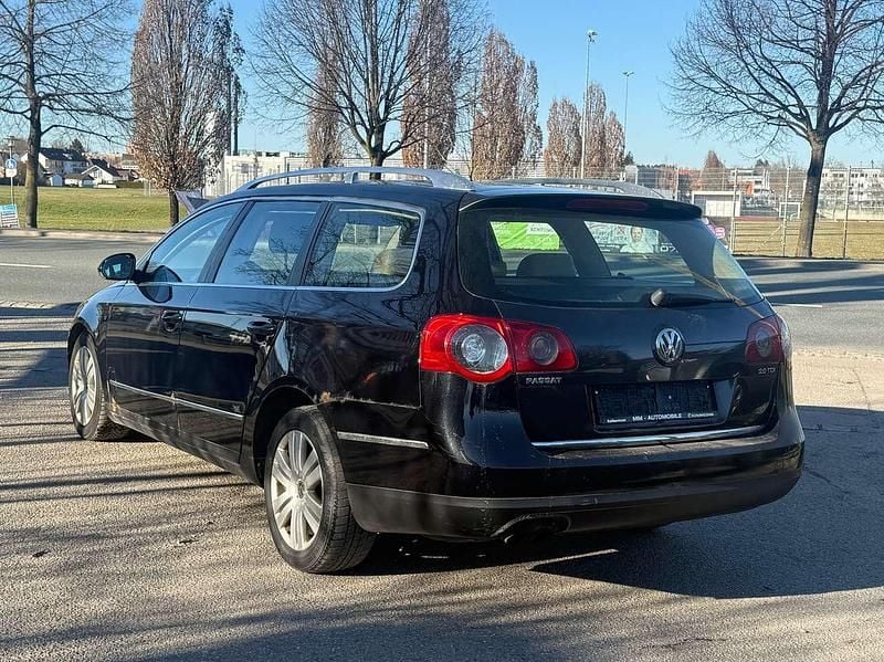 Gebraucht VW Passat Highline 140 PS (102 kW) 2006 Deep black perleffekt Kombi