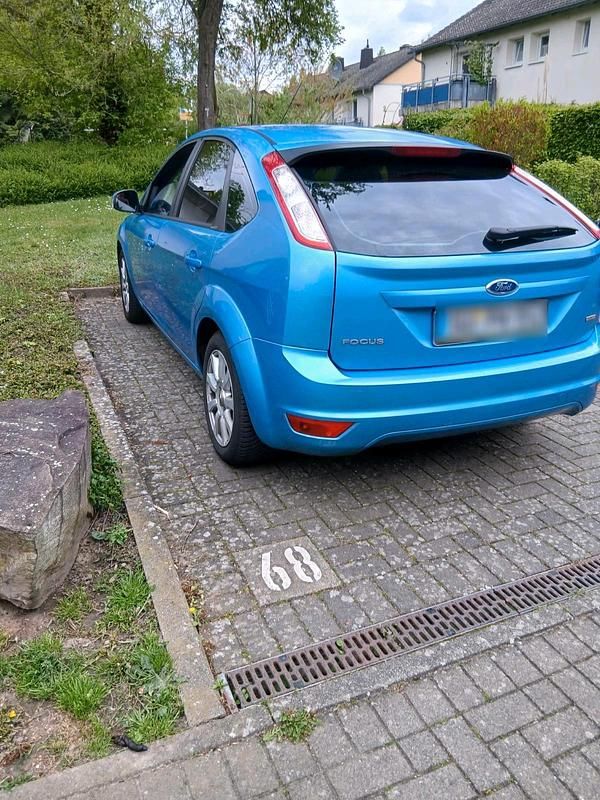Usata Ford Focus 109 CV (80 kW) 2011 Blu Utilitaria