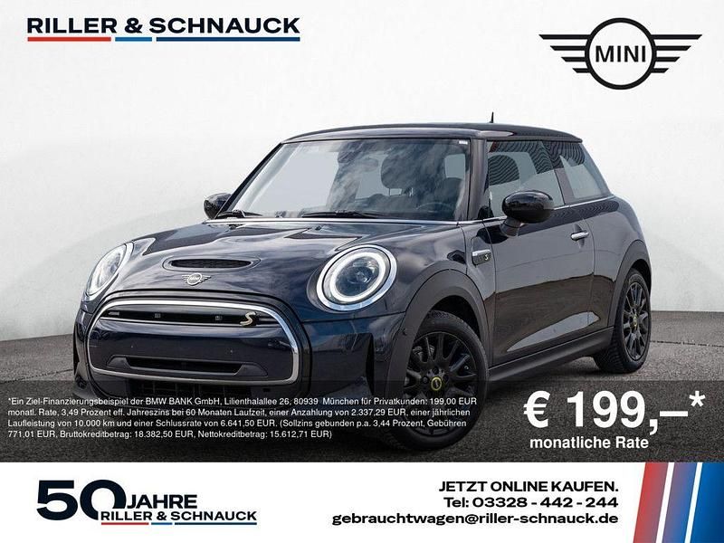 Gebraucht Mini Cooper SE Classic 135 kW (184 PS) 2023 Schwarz Kleinwagen