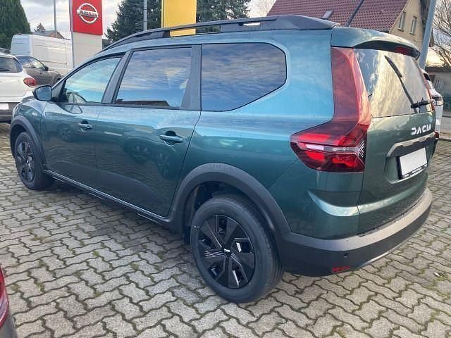 Novo Dacia Jogger Expression 91 HP (66 kW) 2025 Verde Monovolume