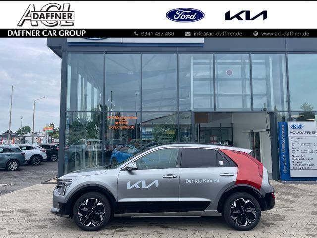 Grau Gebraucht 2023 Kia e-Niro Inspiration SUV | 29.290 € (Fairer Preis) - Bild 1/4