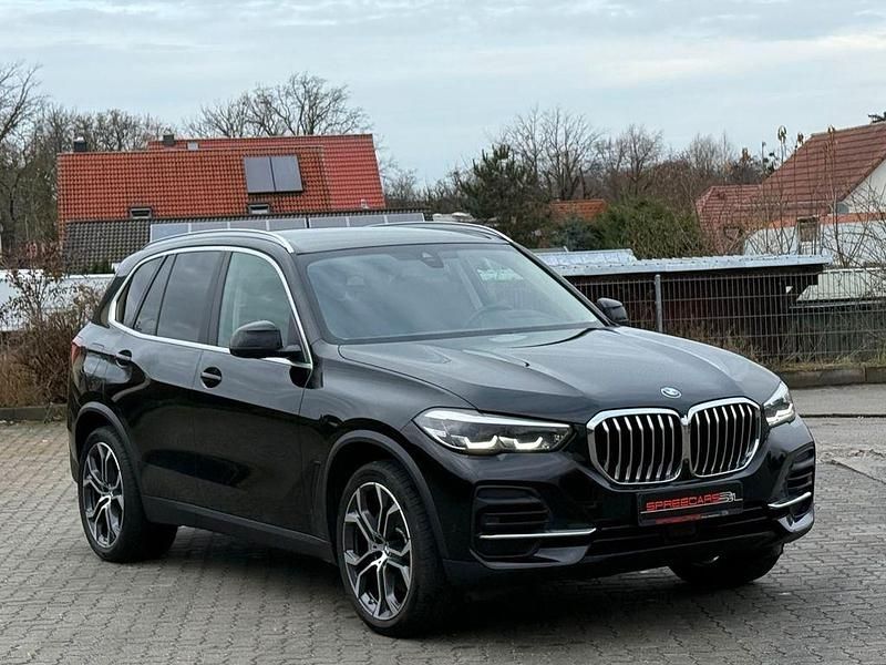 Gebraucht BMW X5 Sport Line 340 PS (250 kW) 2022 Schwarz SUV