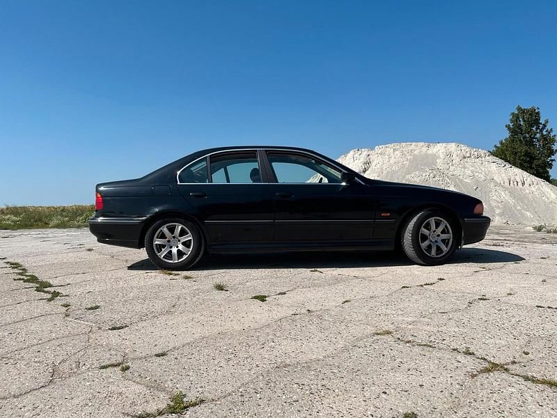 Gebraucht BMW 520 150 PS (110 kW) 1998 Schwarz Limousine