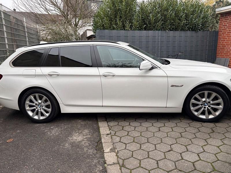 Second-hand BMW 528 245 CP (180 kW) 2012 Alb Break
