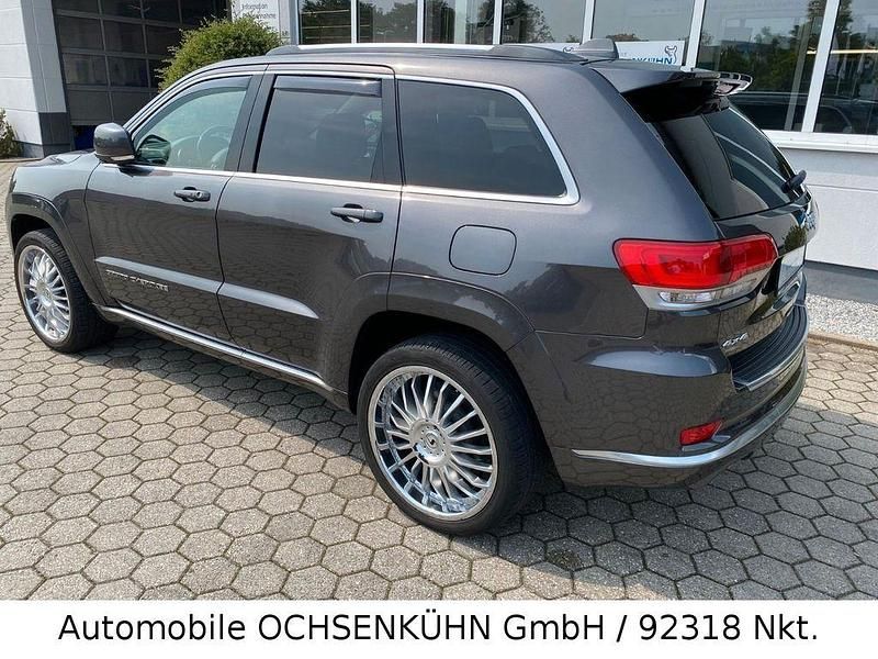 Gebraucht Jeep Grand Cherokee Summit 250 PS (183 kW) 2020 Grau SUV