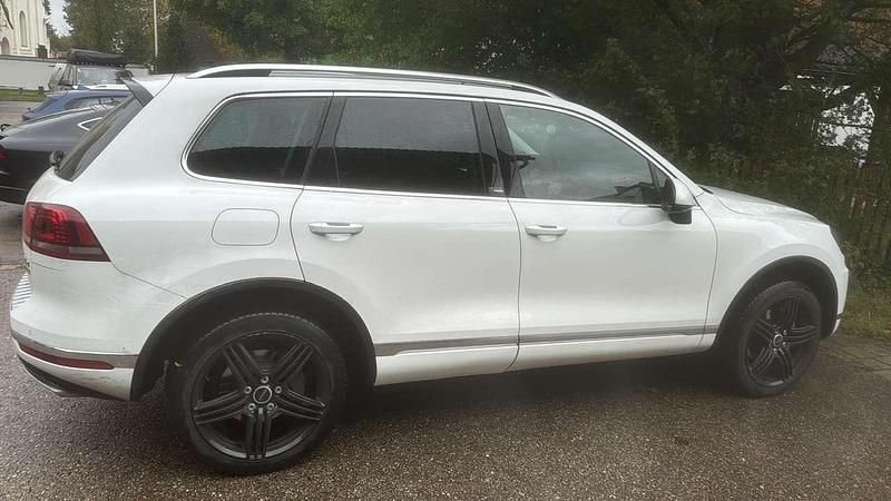 Używany VW Touareg Edition 204 KM (150 kW) 2017 Biały SUV