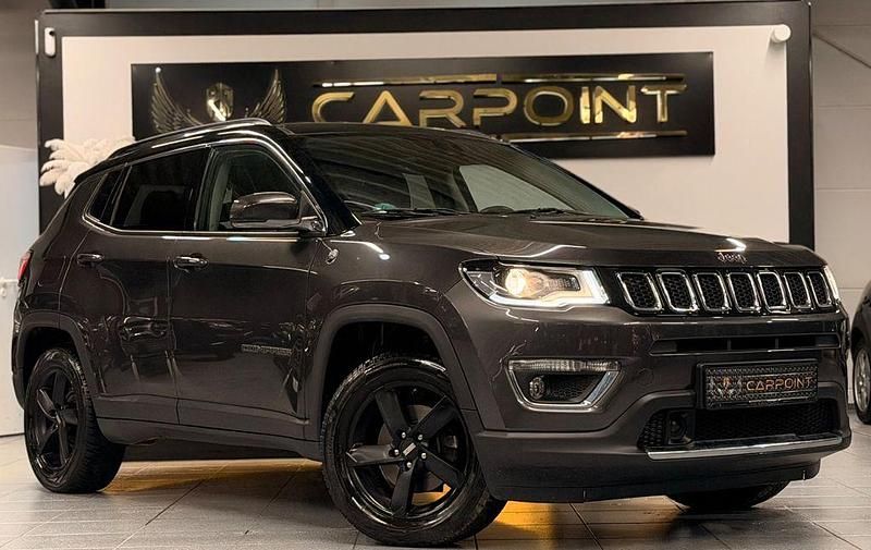 Gebraucht Jeep Compass Opening Edition 170 PS (125 kW) 2017 Schwarz SUV